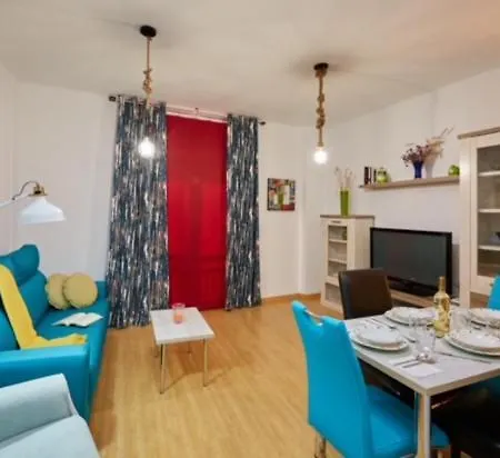 Apartment Near Picasso Museum Malaga
